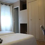 Hotel Les Glycines 2*