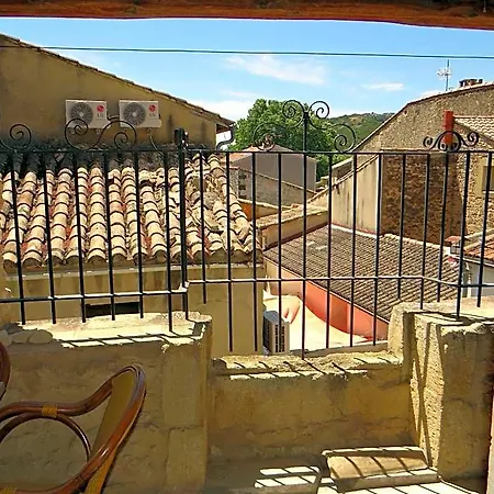 Les Glycines Otel Saint-Bonnet-du-Gard