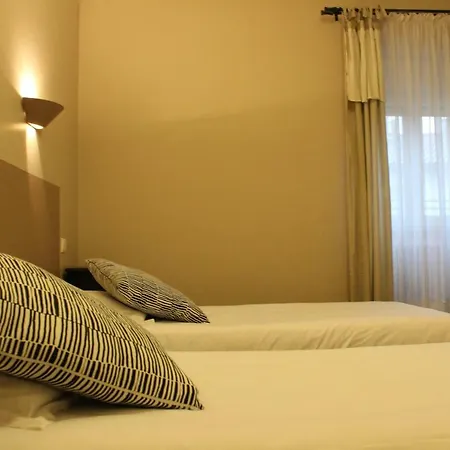 Les Glycines Hotel Remoulins