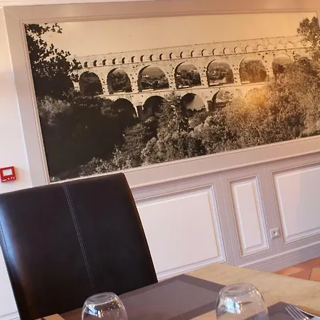 Les Glycines Hotel Remoulins