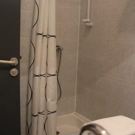 Hotel Les Glycines 2*