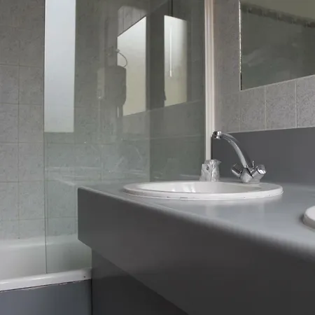 Les Glycines 2* Ремулен